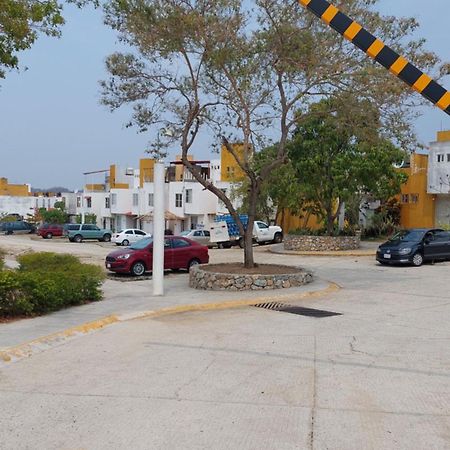 Vila Relajacion Cercas Del Aeropuerto Santa María Huatulco Exteriér fotografie